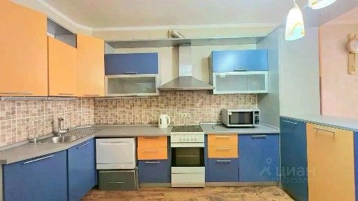 Сдается 2-комн. квартира, 80 м²