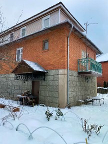 Продается 2-этажный дом, 227 м²