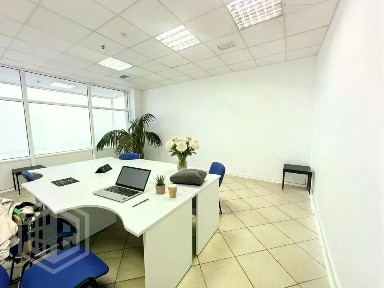 Продается помещение свободного назначения, 230 м²