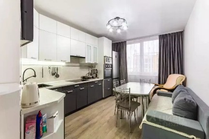 Продается 2-комн. квартира, 65,3 м²