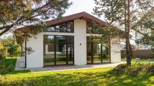 Продается 1-этажный дом, 160 м²