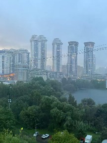 Продается 1/2 квартиры, 52 м²