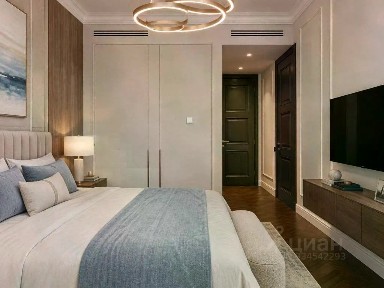 Продается 2-комн. квартира, 70 м²