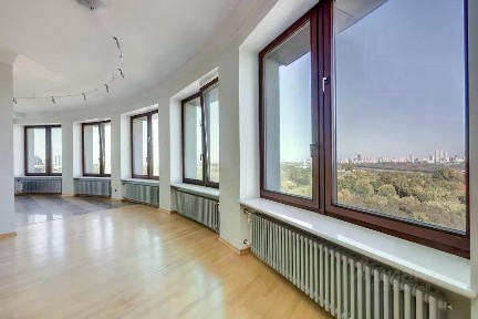 Продается 4-комн. квартира, 288,8 м²