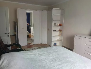 Продается 2-комн. квартира, 58,2 м²