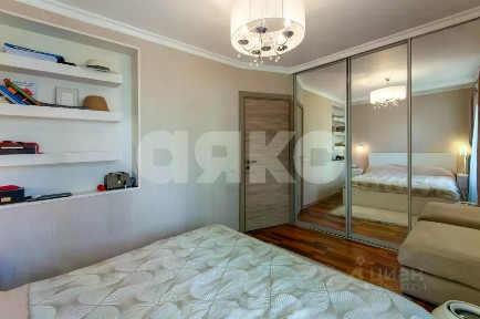 Продается 2-комн. квартира, 54,2 м²