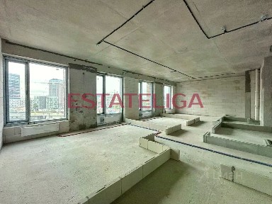 Продается 2-комн. квартира, 76,5 м²