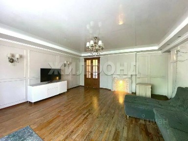 Продается 4-комн. квартира, 171 м²