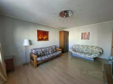 Продается 2-комн. квартира, 72 м²
