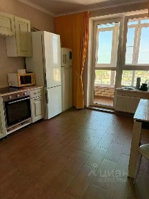 Продается 2-комн. квартира, 56 м²
