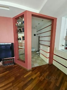 Продается 4-комн. квартира, 137 м²