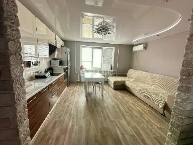 Продается 4-комн. квартира, 86 м²