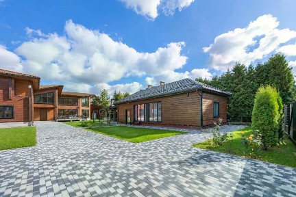 Продается 2-этажный коттедж, 430 м²