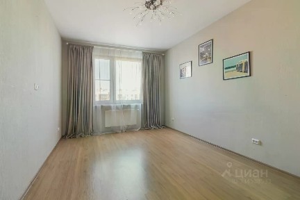 Продается 2-комн. квартира, 55,6 м²