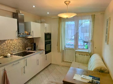 Продается 1-комн. квартира, 36,7 м²