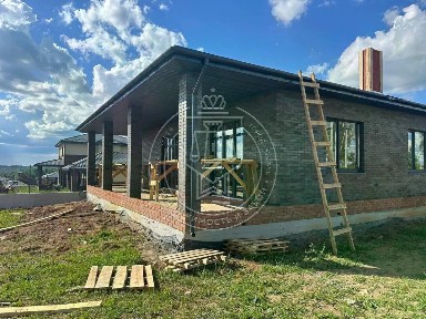 Продается 1-этажный коттедж, 173 м²