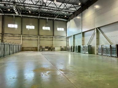 Сдается склад, 1 100 м²