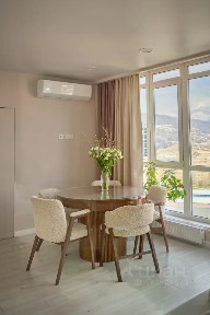 Сдается 4-комн. квартира, 76 м²