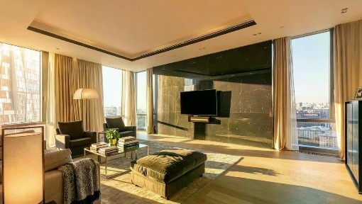 Сдается 3-комн. квартира, 150 м²