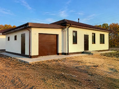 Продается 1-этажный дом, 130 м²