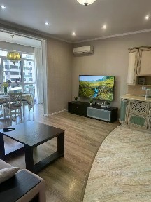 Продается 4-комн. квартира, 100 м²