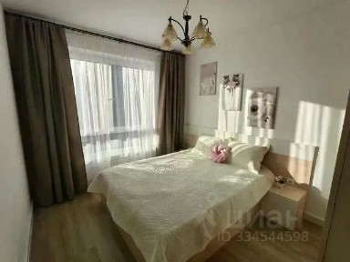 Продается 1-комн. квартира, 42 м²