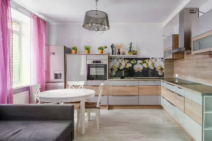 Сдается 2-комн. квартира, 100 м²