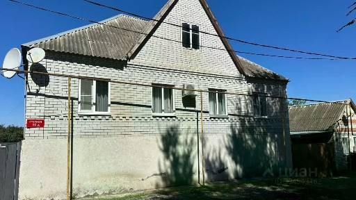 Продается 2-этажный дом, 120 м²