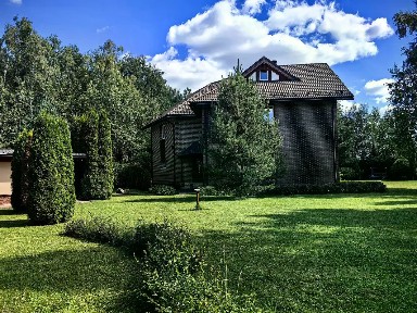 Сдается 3-этажный коттедж, 293 м²