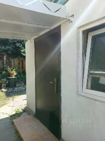 Продается 2/3 часть 1-этажного дома, 57 м²