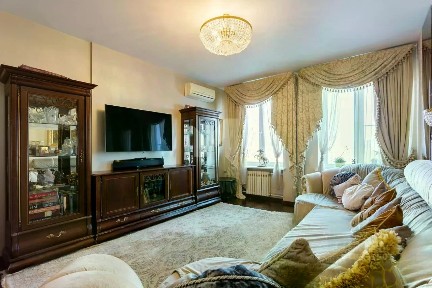 Продается 4-комн. квартира, 85,7 м²