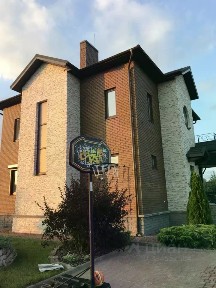 Продается 2-этажный дом, 160 м²