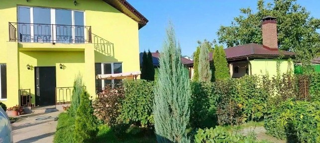Продается 2-этажный коттедж, 159 м²