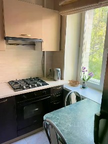 Продается 3-комн. квартира, 55 м²
