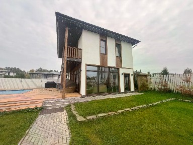 Продается 2-этажный дом, 182,4 м²