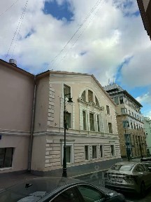Продается здание (B)
