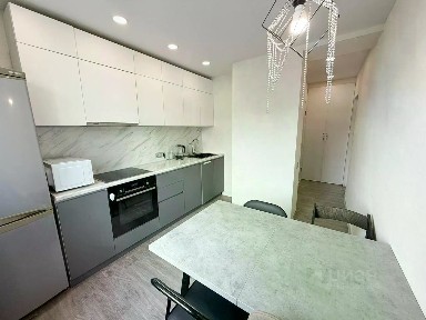 Продается 2-комн. квартира, 53,5 м²