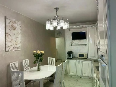 Продается 4-комн. квартира, 128 м²