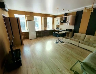 Сдается 2-этажный таунхаус, 84 м²