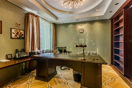 Сдается 5-комн. квартира, 170 м²