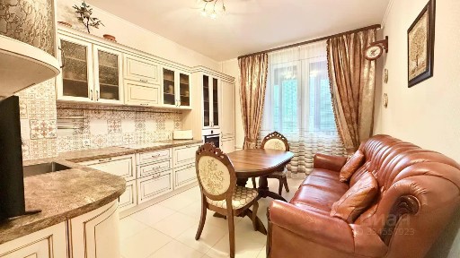 Продается 2-комн. квартира, 68,3 м²