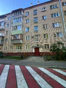 Продается 2-комн. квартира, 42 м²