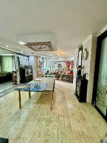 Продаются 3-комн. апартаменты, 78,5 м²
