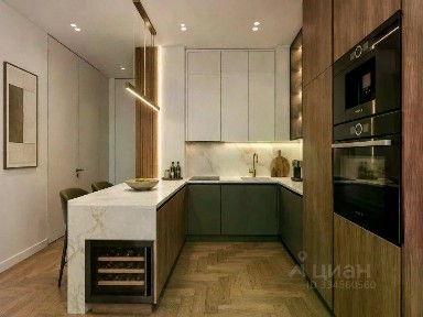 Продается 4-комн. квартира, 130 м²