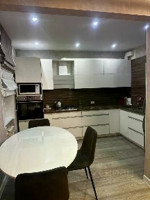 Продается 3-комн. квартира, 70 м²