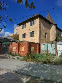 Продается 4-этажный коттедж, 409 м²