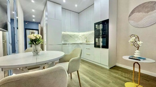 Продается 1-комн. квартира, 41 м²