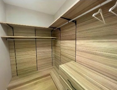 Продается 1-комн. квартира, 55,7 м²