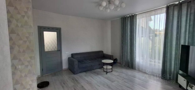 Продается 2-этажный дом, 135 м²