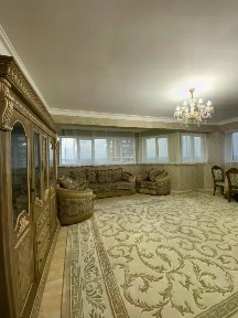 Сдается 3-комн. квартира, 130 м²
